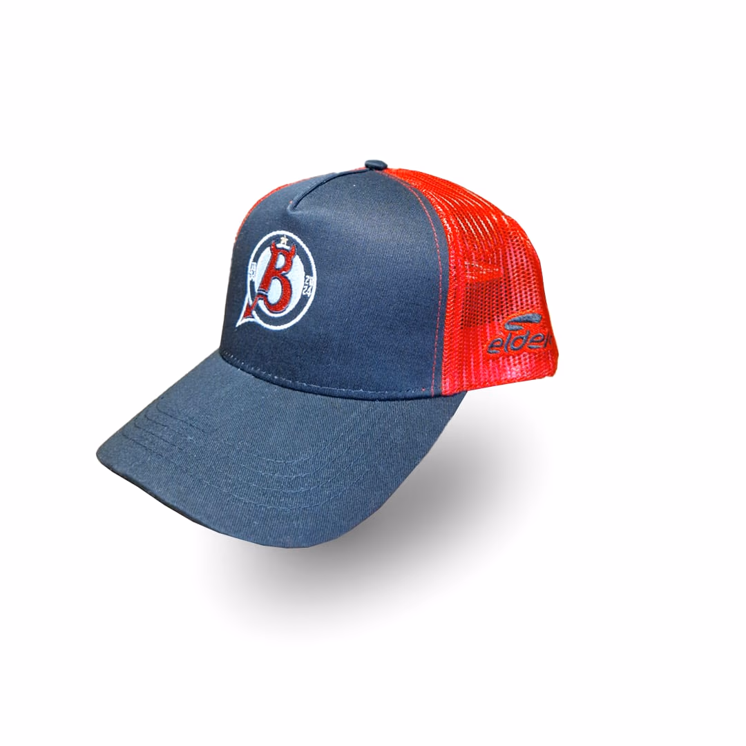 Casquette trucker bleu marine à filet rouge, logo brodé des Diables Rouges de Briançon sur le devant